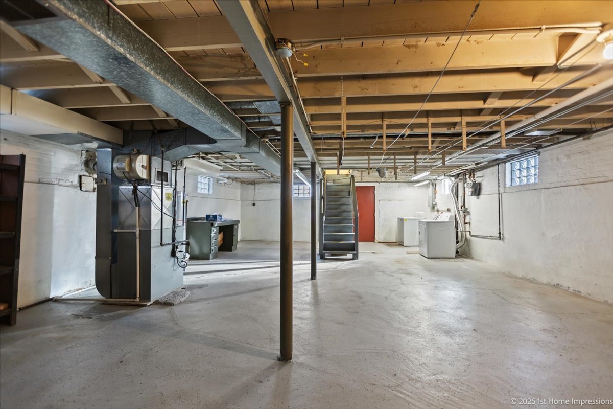 9931 S Campbell Avenue, Chicago, IL 60655