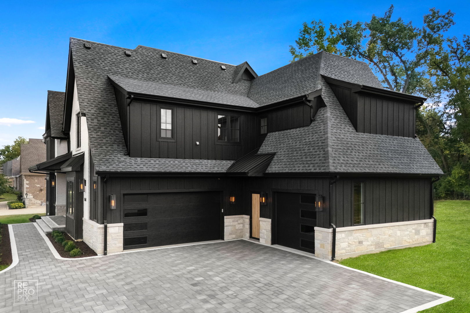 1161 Secret Forest Drive, Burr Ridge, IL 60527