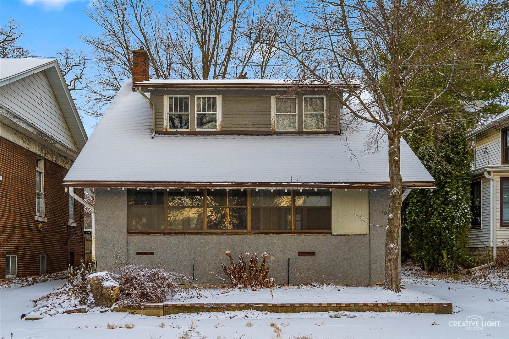 103 E Morgan Street, Dixon, IL 61021