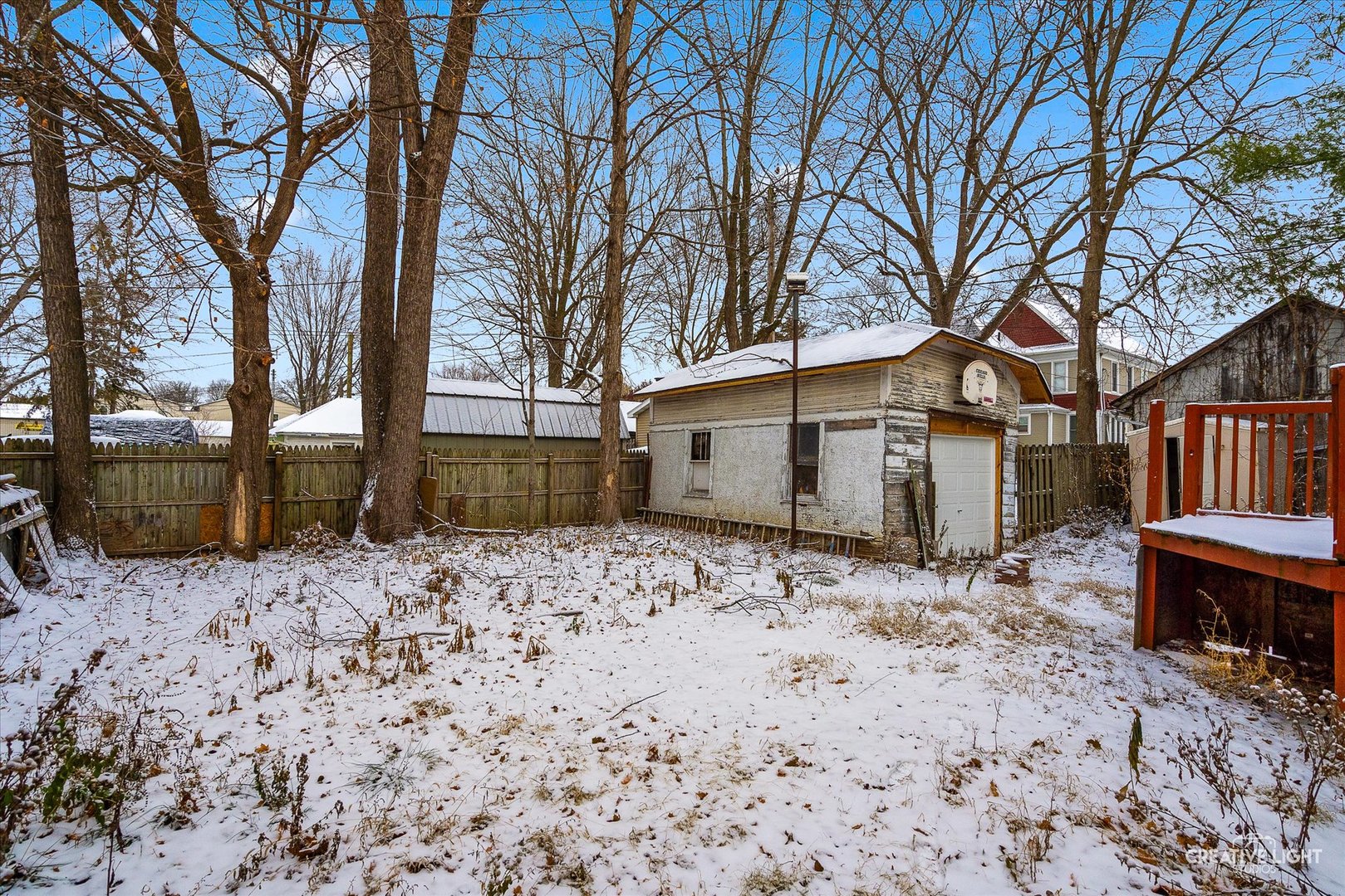 103 E Morgan Street, Dixon, IL 61021