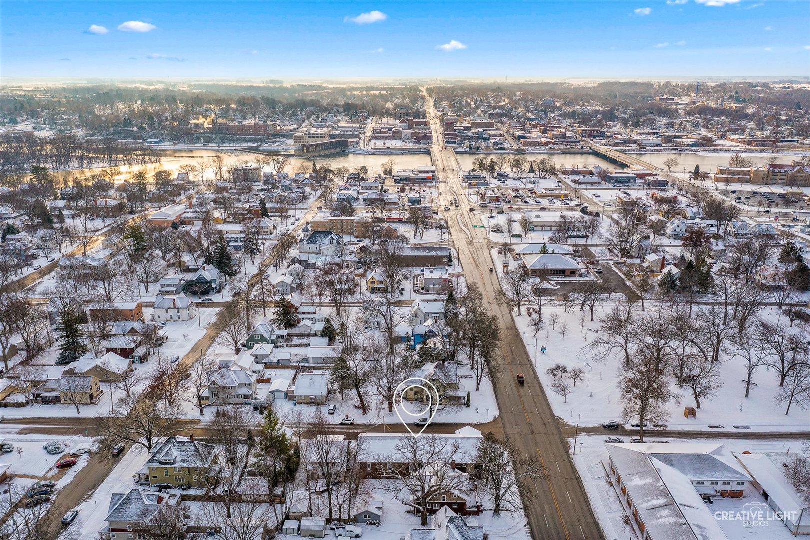 103 E Morgan Street, Dixon, IL 61021