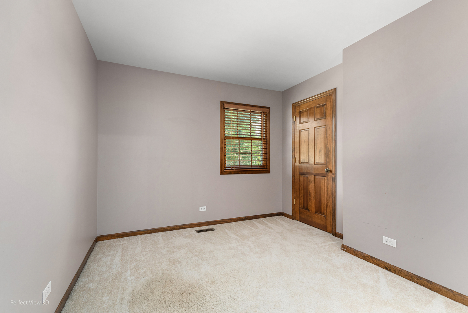 1517 London Court, Naperville, IL 60563