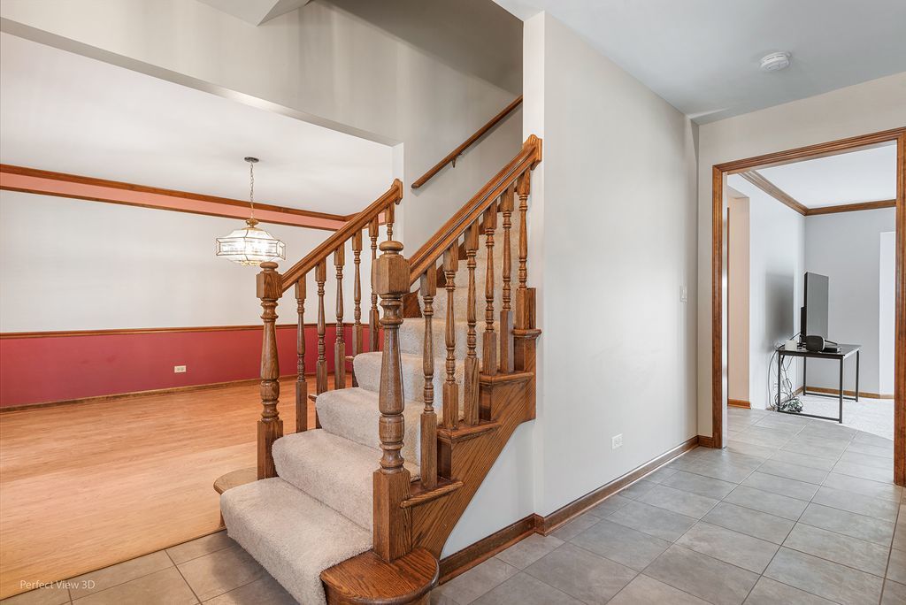 1517 London Court, Naperville, IL 60563