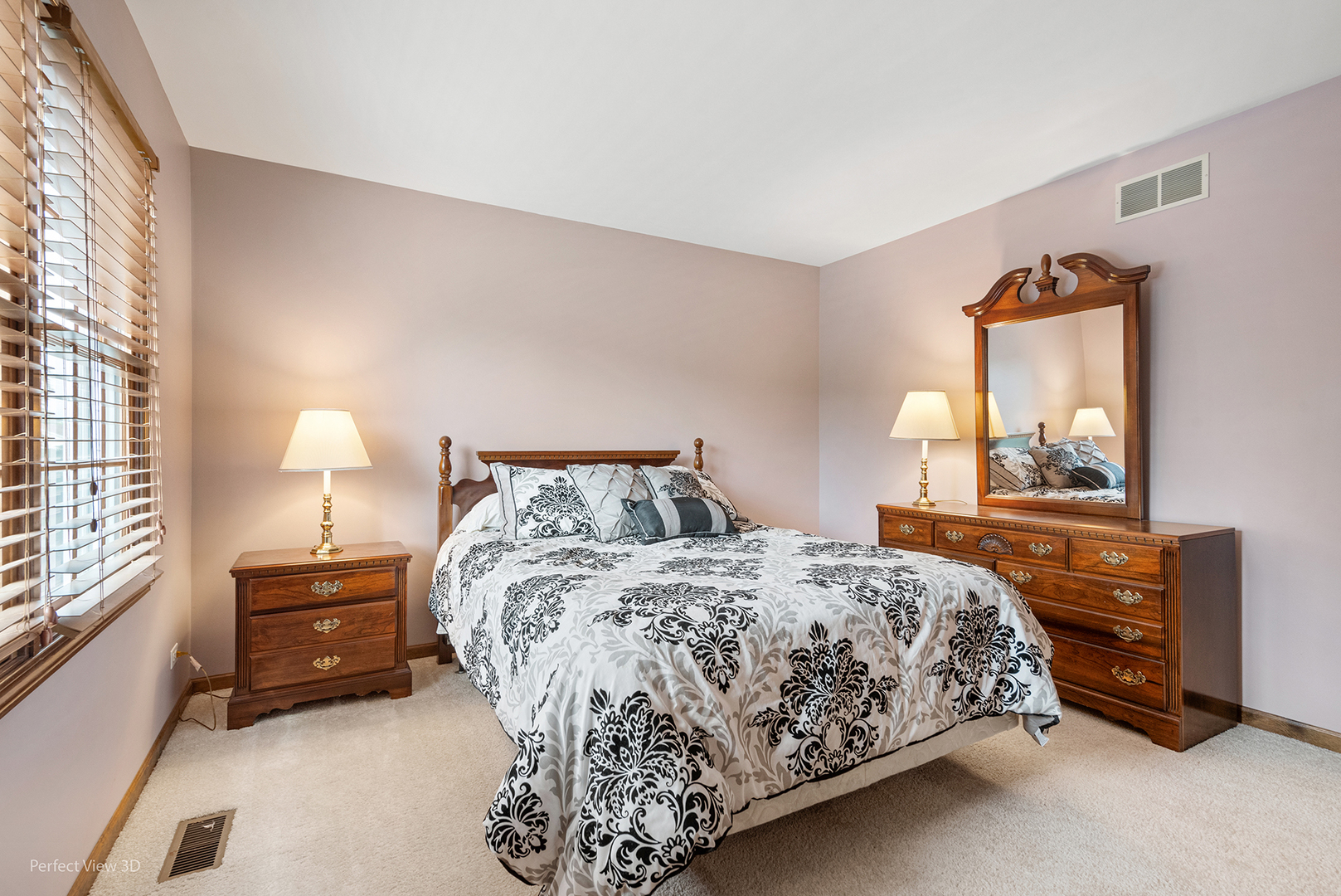 1517 London Court, Naperville, IL 60563