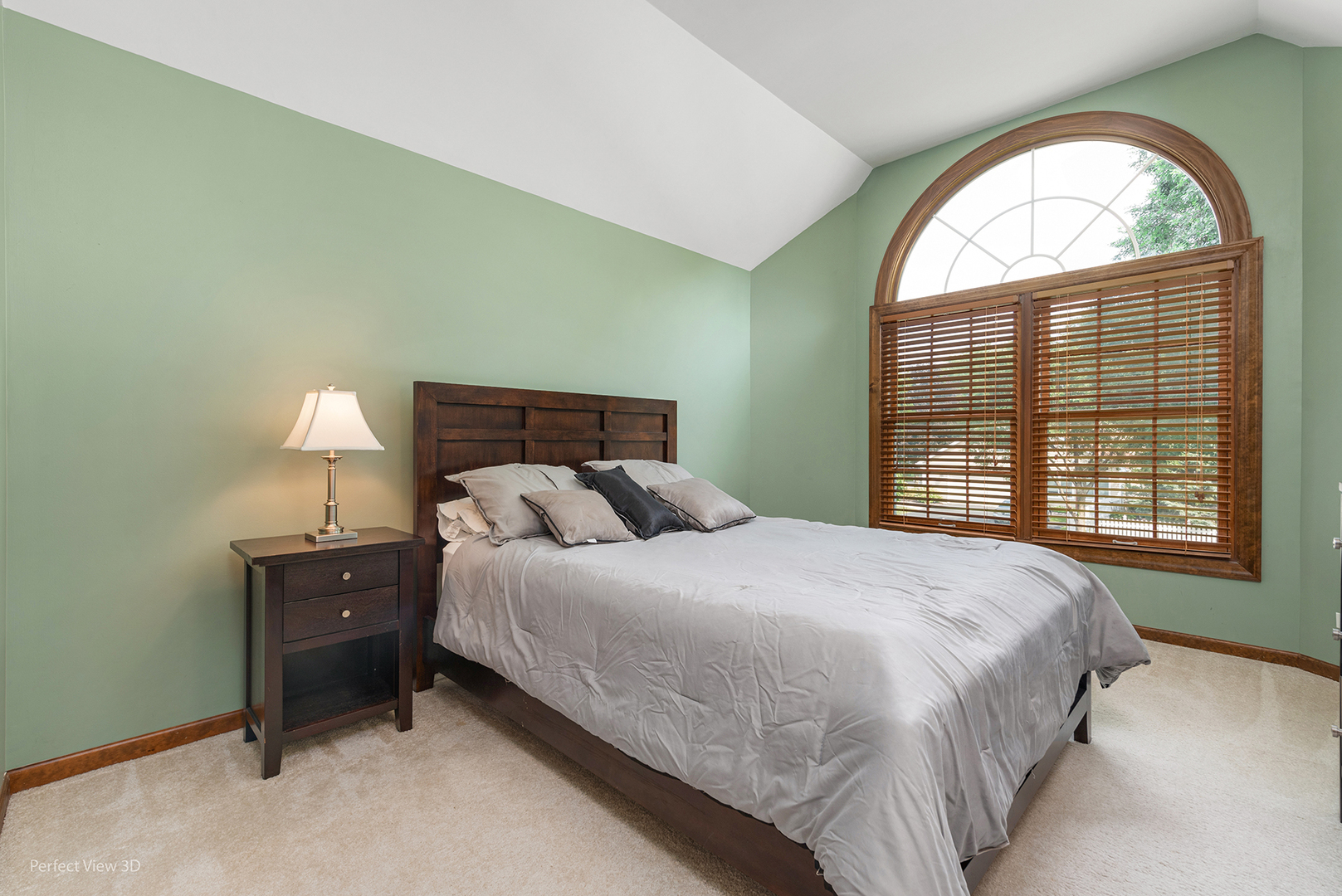 1517 London Court, Naperville, IL 60563
