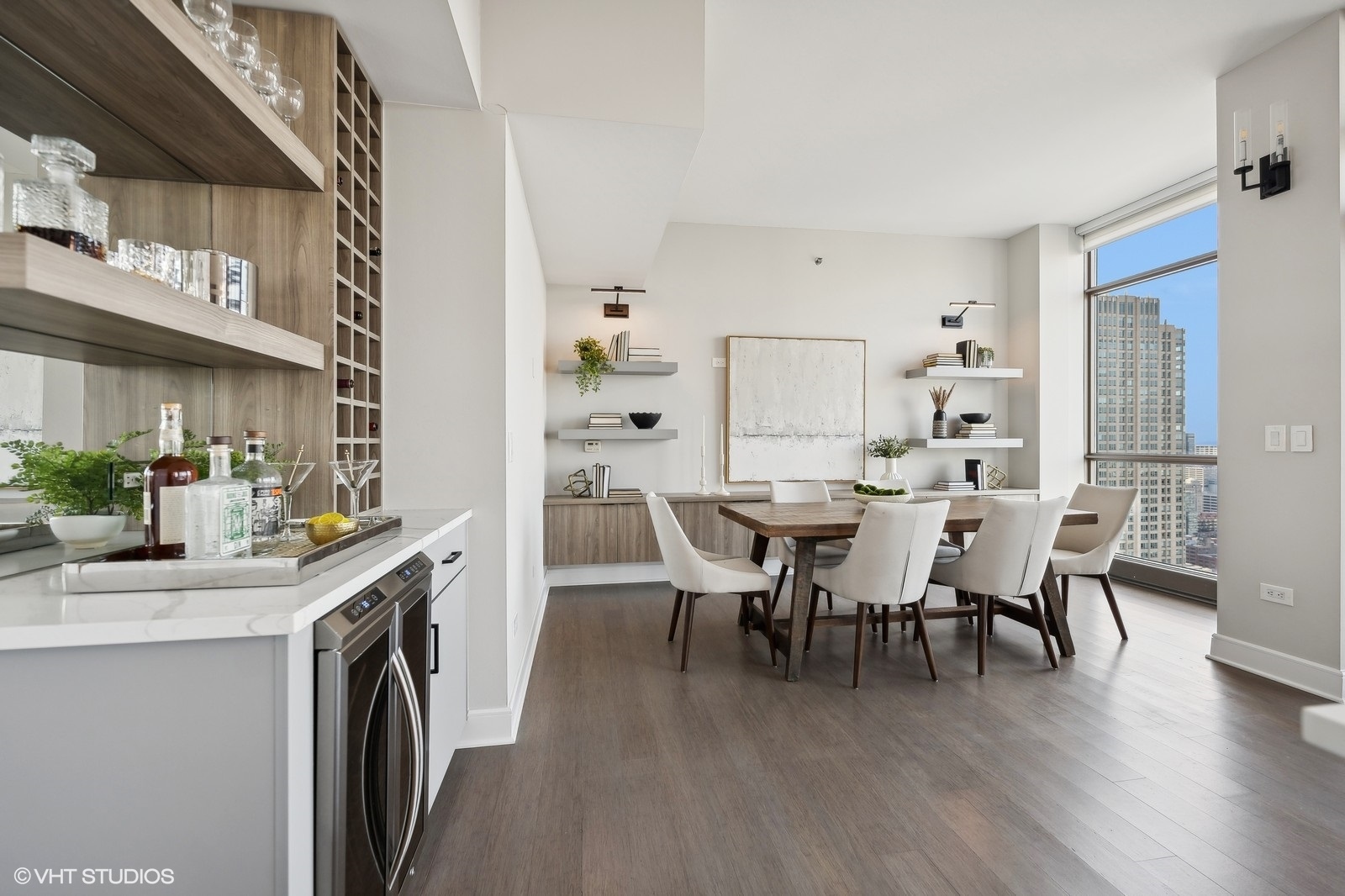 21 E Huron Street #4301, Chicago, IL 60611