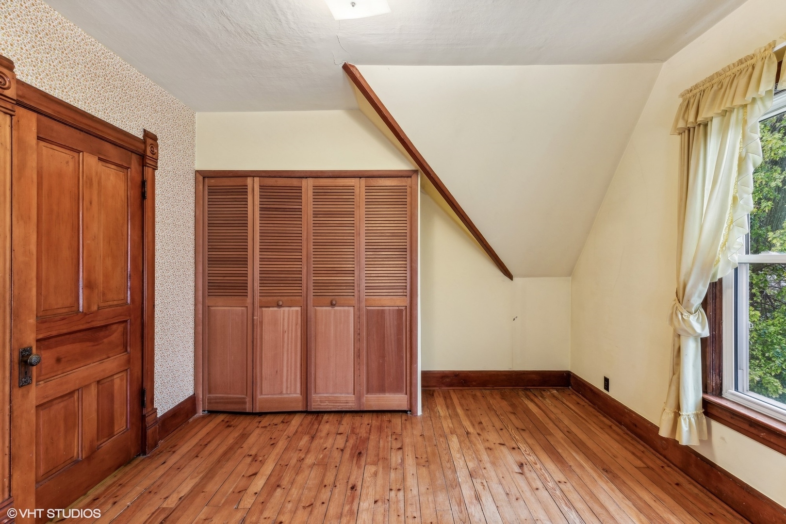 309 E Corning Avenue, Peotone, IL 60468