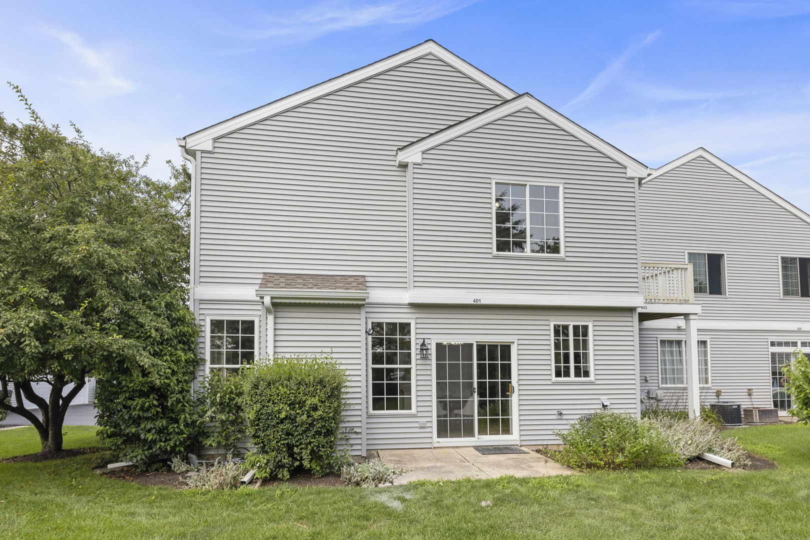 401 Cascade Lane, Oswego, IL 60543