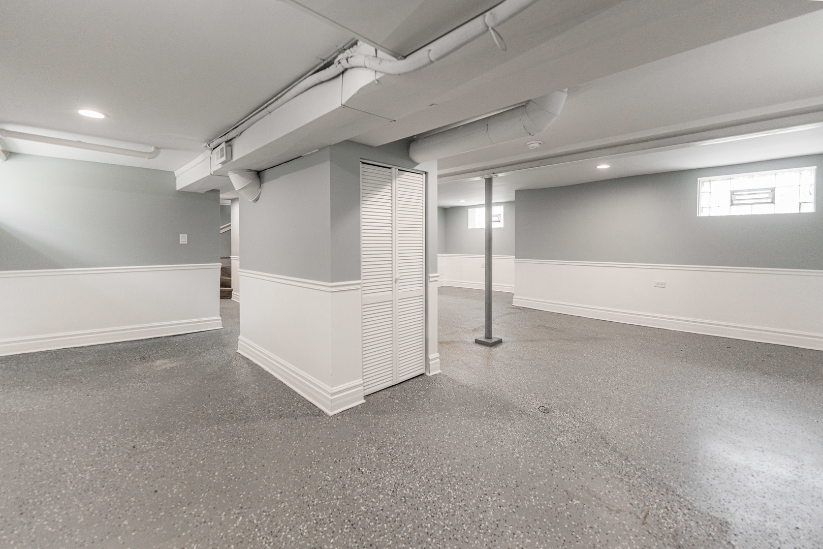 10239 S Sangamon Street, Chicago, IL 60643
