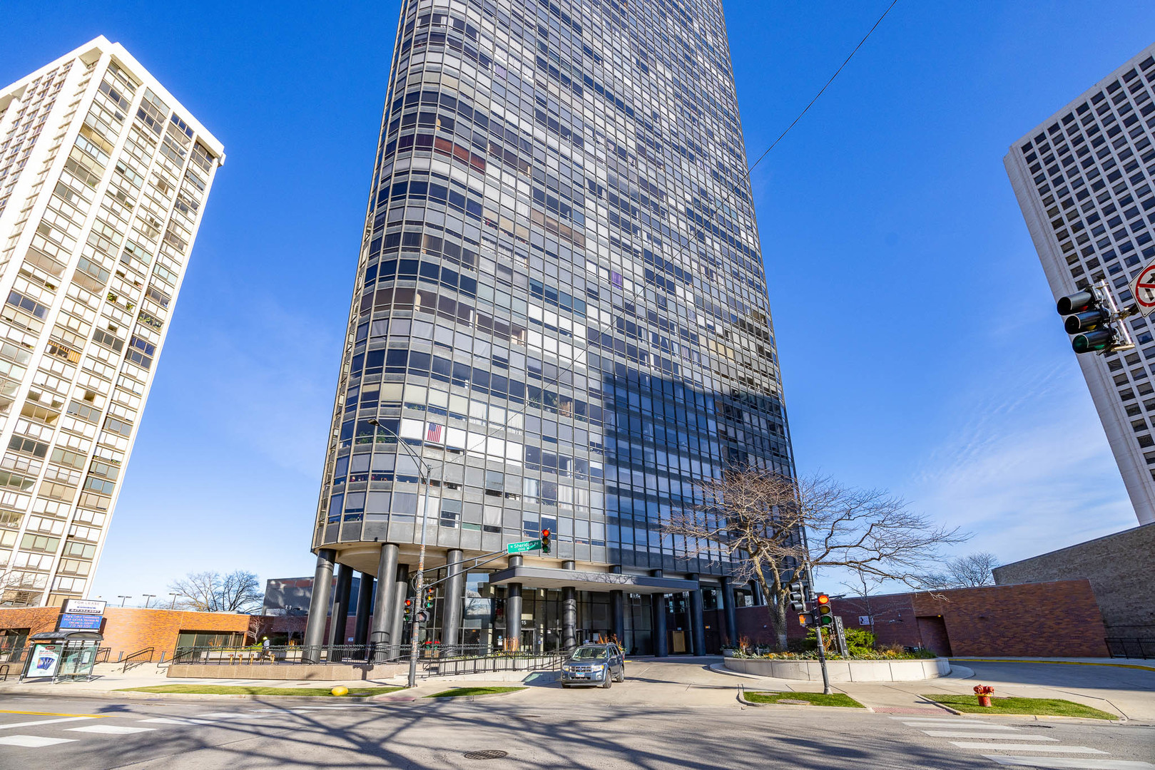 5415 N SHERIDAN Road #2203, Chicago, IL 60640