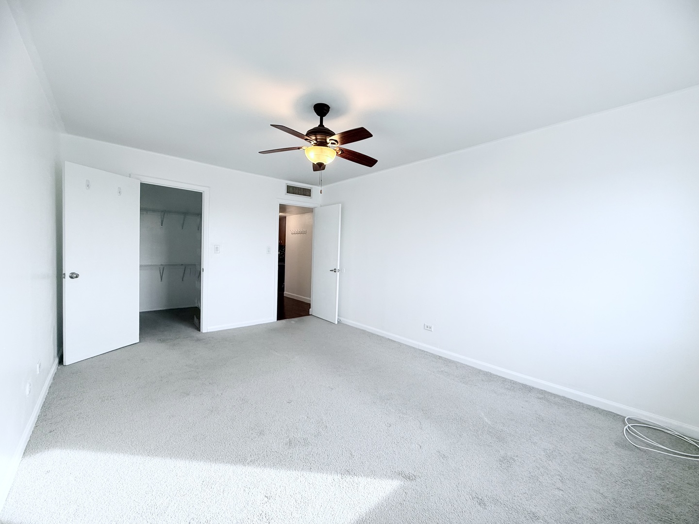 650 Murray Lane #306, Des Plaines, IL 60016