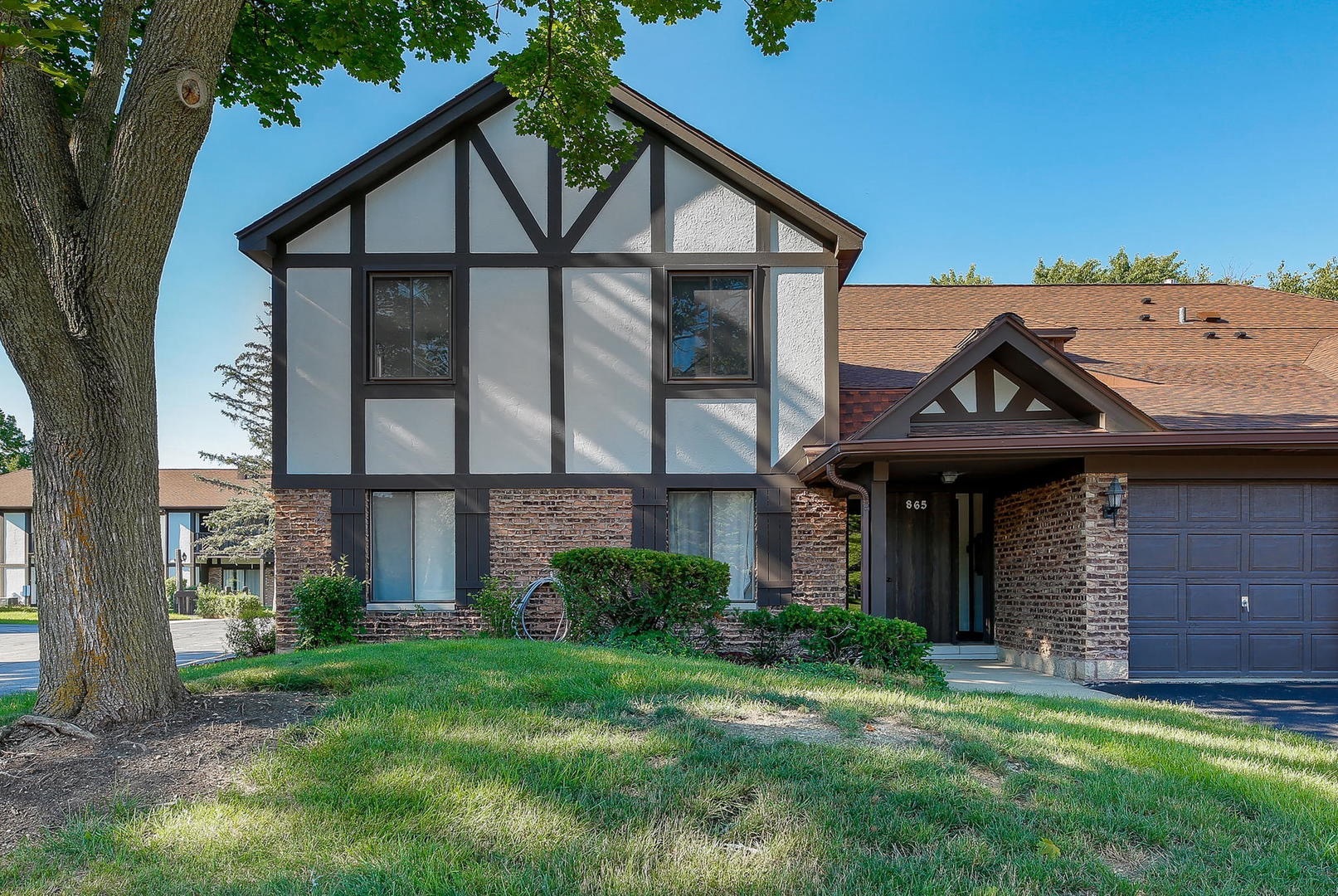 865 Sheldon Court #C, Wheaton, IL 60189