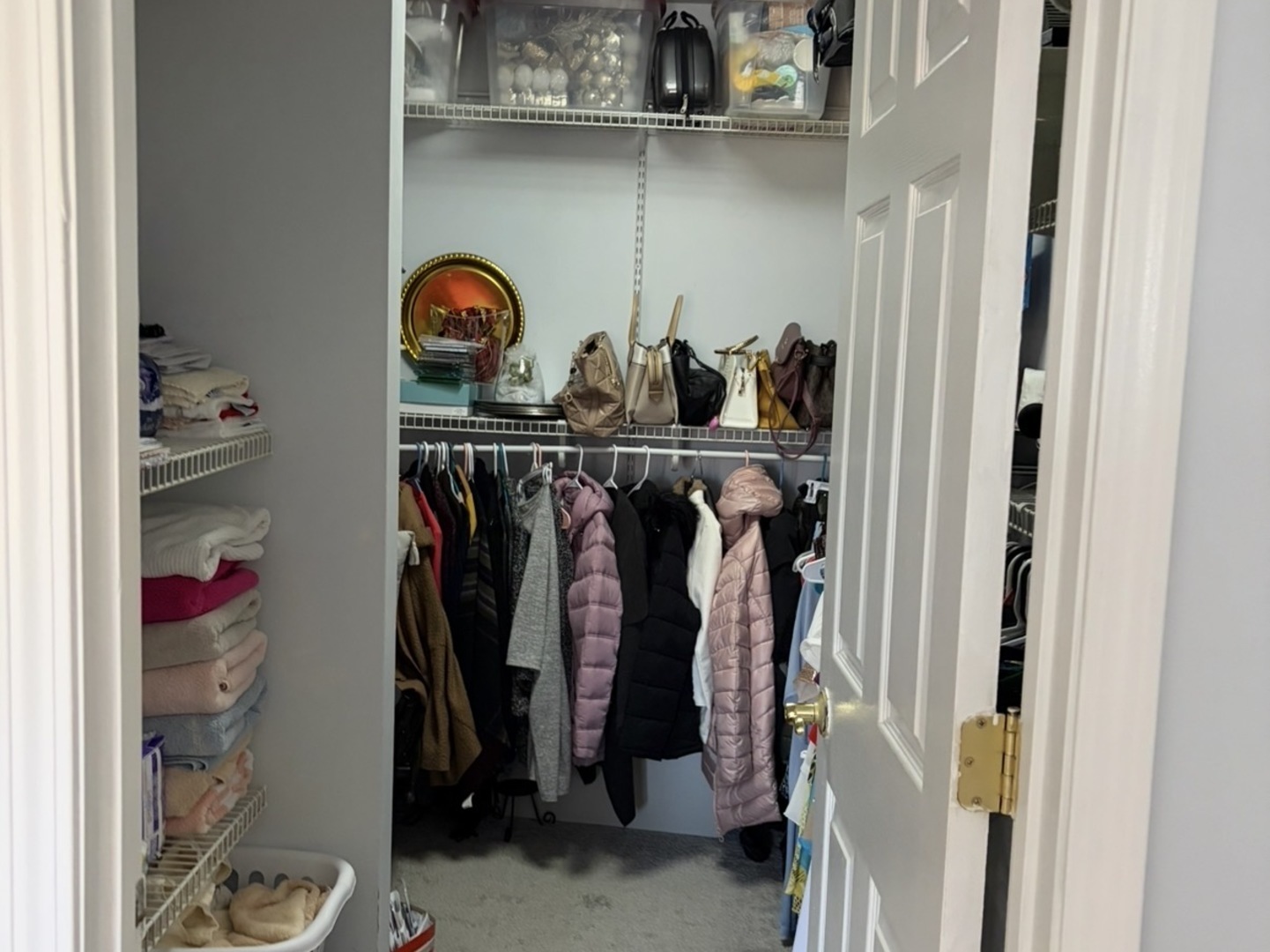 614 Tralee Court #2D, Schaumburg, IL 60193