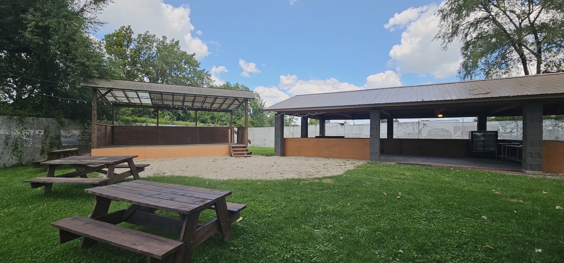 7400 Archer Road #7400, Justice, IL 60458