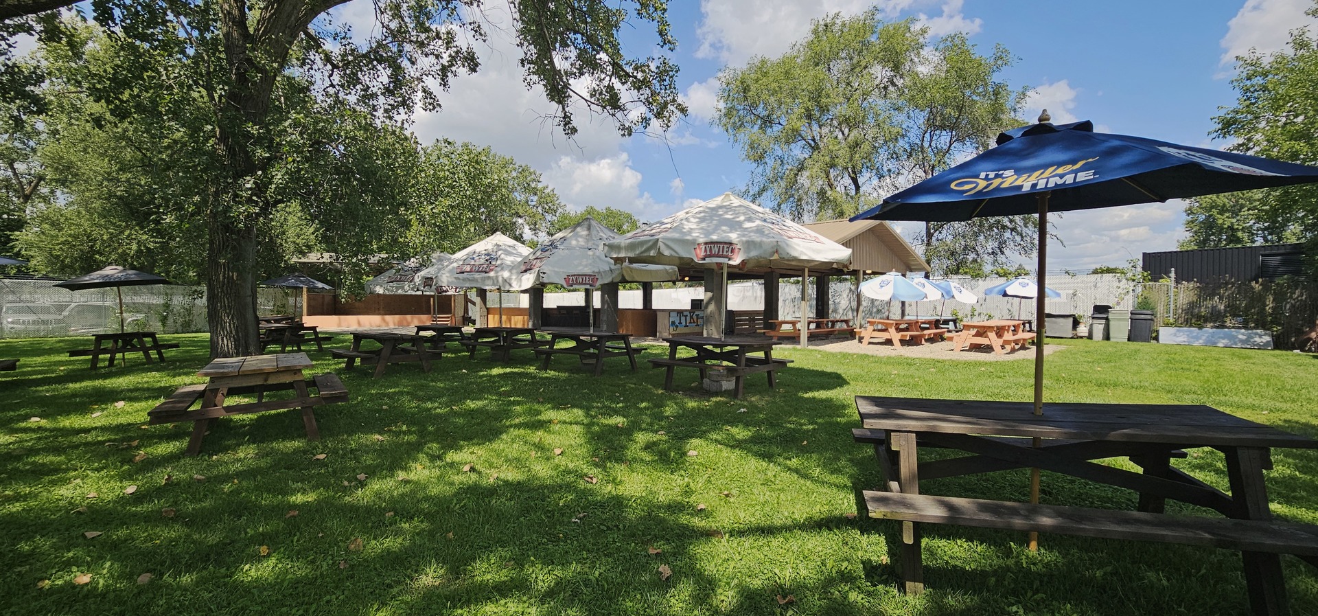 7400 Archer Road #7400, Justice, IL 60458