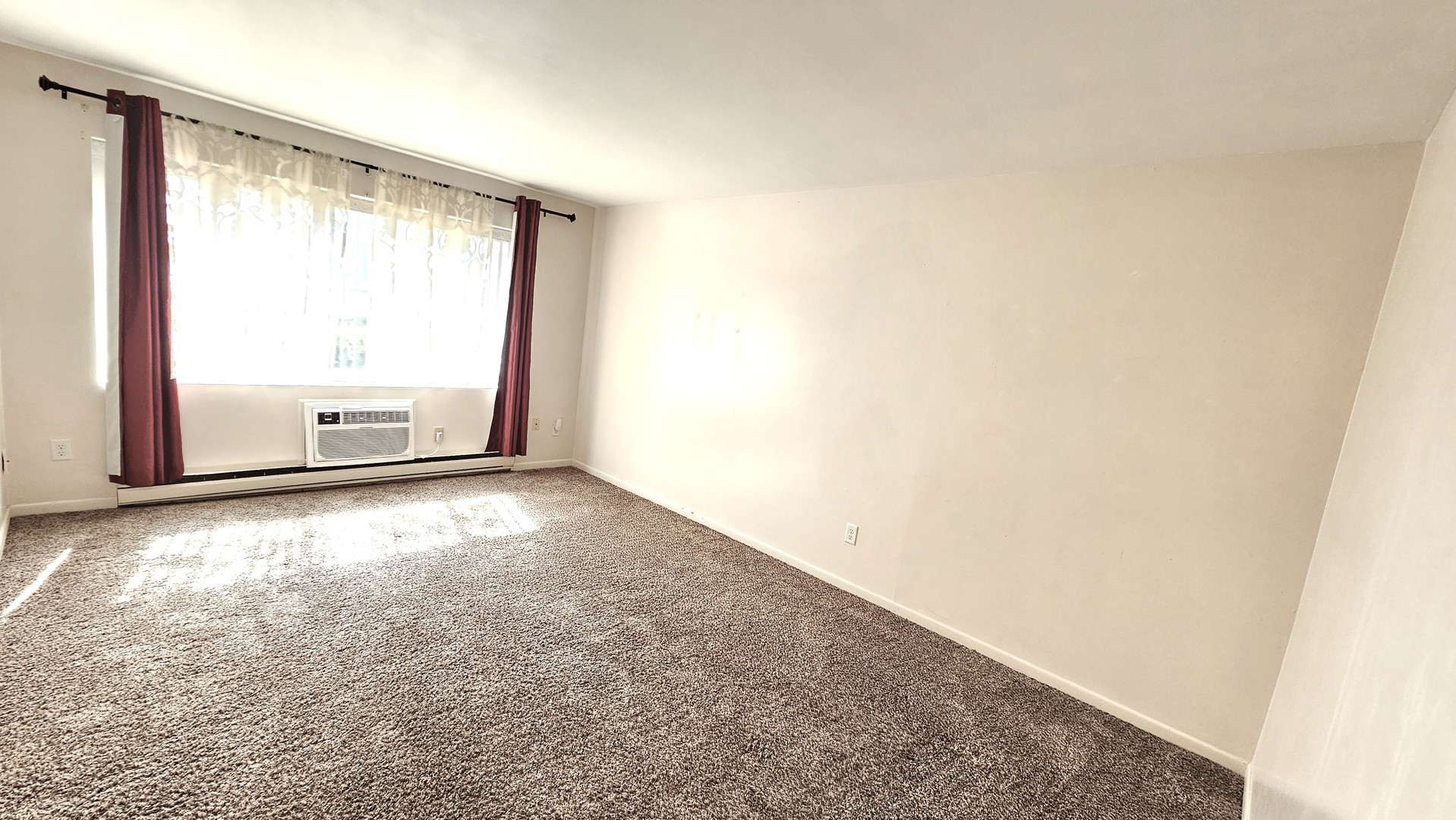 222 Madison Street #107, Joliet, IL 60435
