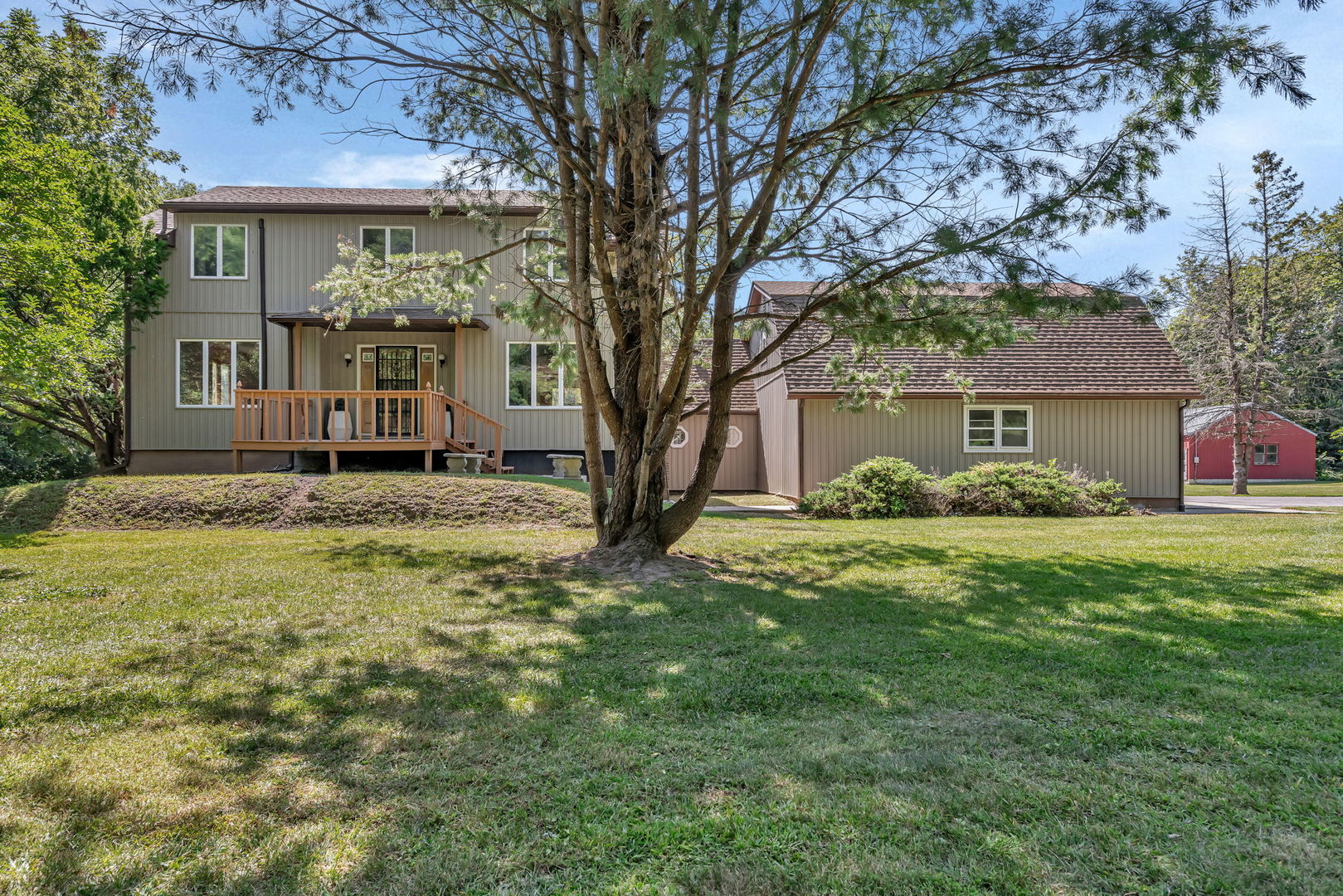 8816 Scott School Road, Morris, IL 60450