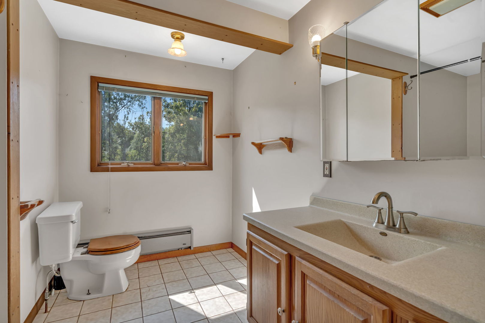 8816 Scott School Road, Morris, IL 60450