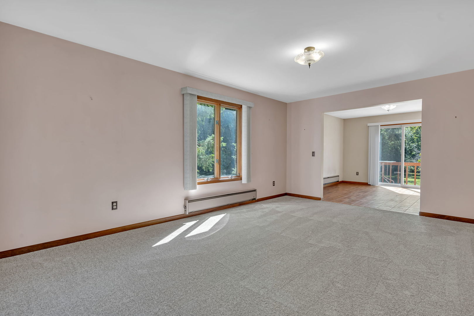 8816 Scott School Road, Morris, IL 60450