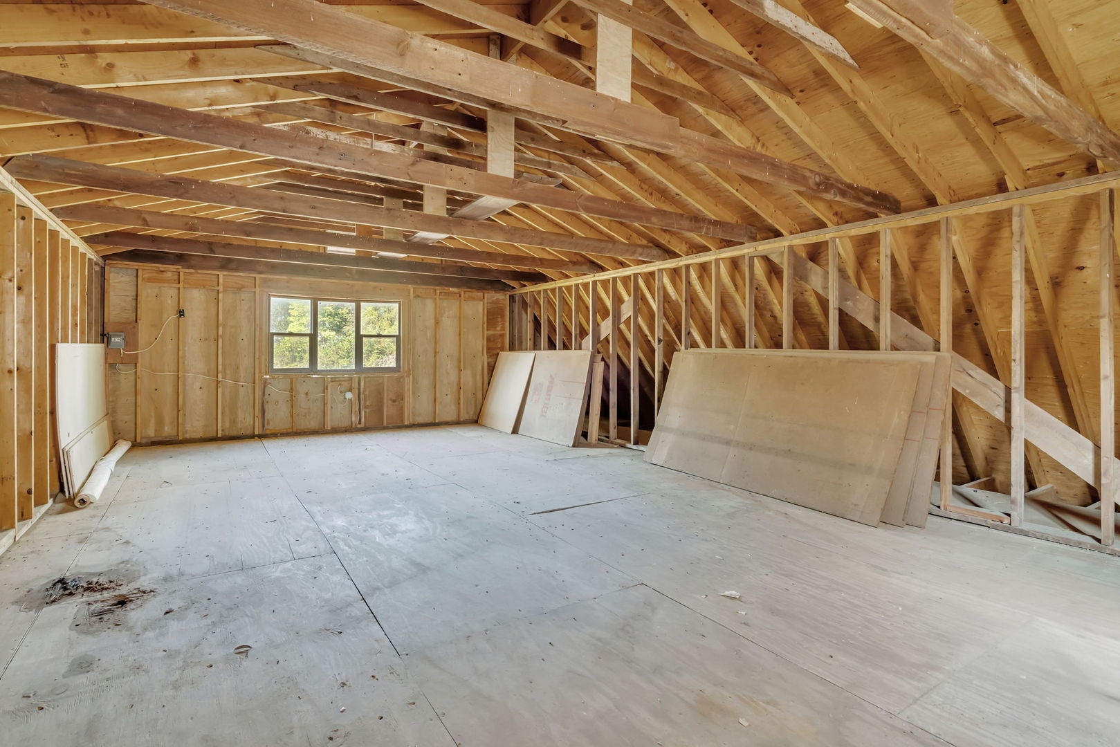 8816 Scott School Road, Morris, IL 60450