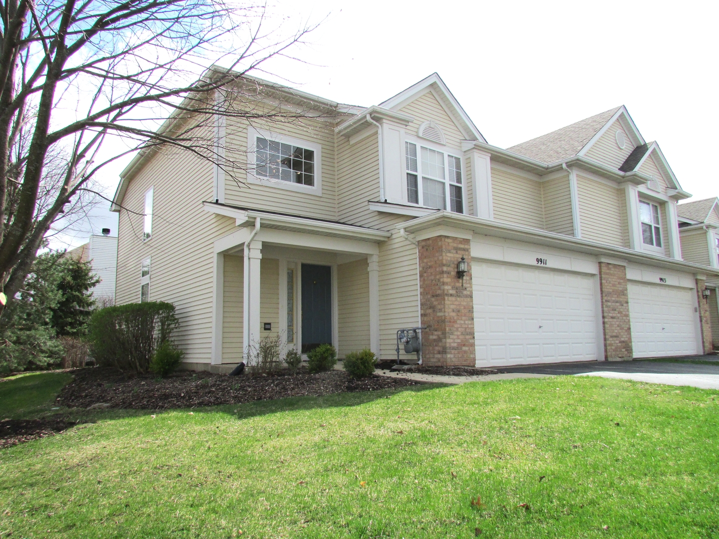 9911 Thornton Way, Huntley, IL 60142