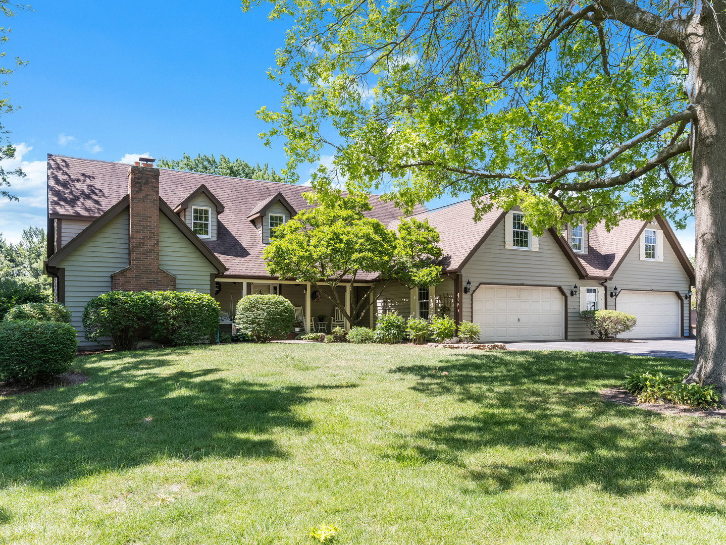 37W751 Orchard Lane, Elgin, IL 60124