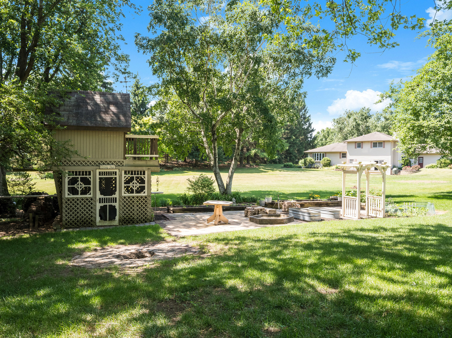 37W751 Orchard Lane, Elgin, IL 60124