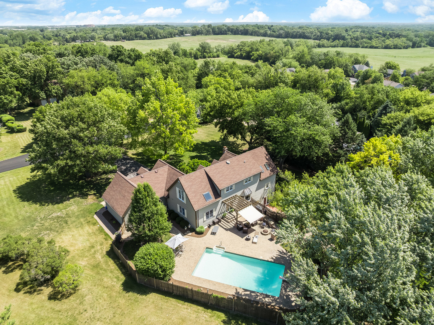 37W751 Orchard Lane, Elgin, IL 60124