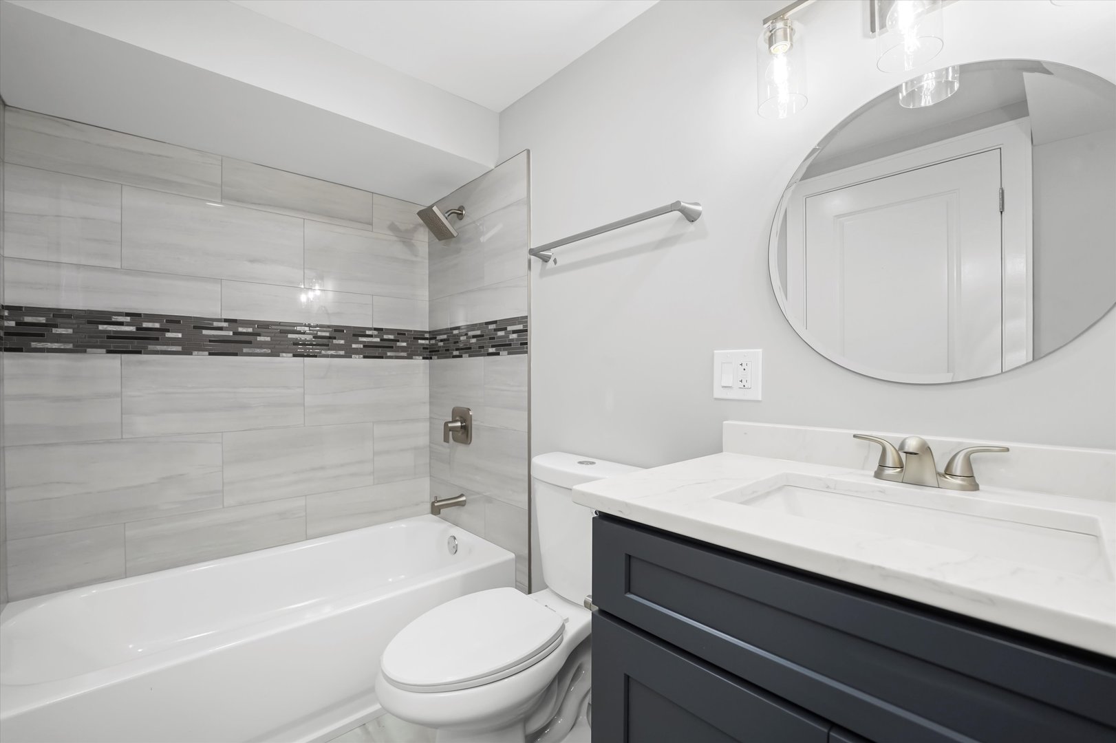 4119 N Meade Avenue, Chicago, IL 60634