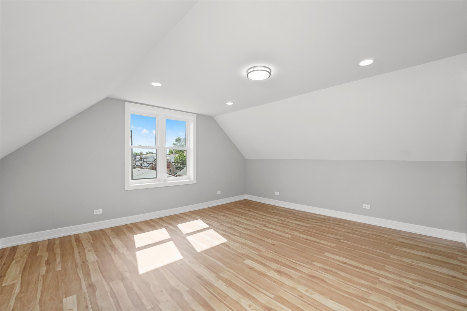 4119 N Meade Avenue, Chicago, IL 60634