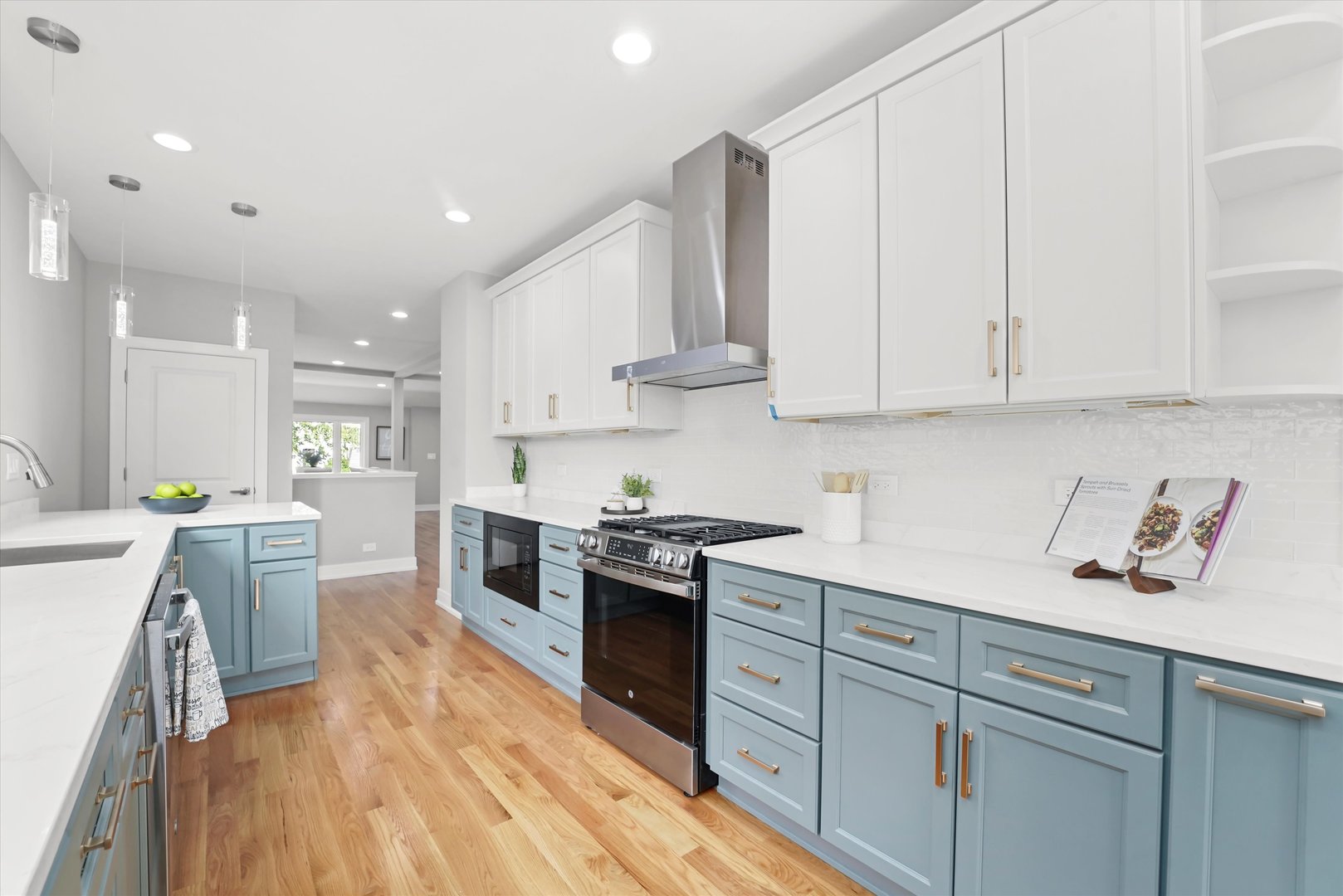 4119 N Meade Avenue, Chicago, IL 60634