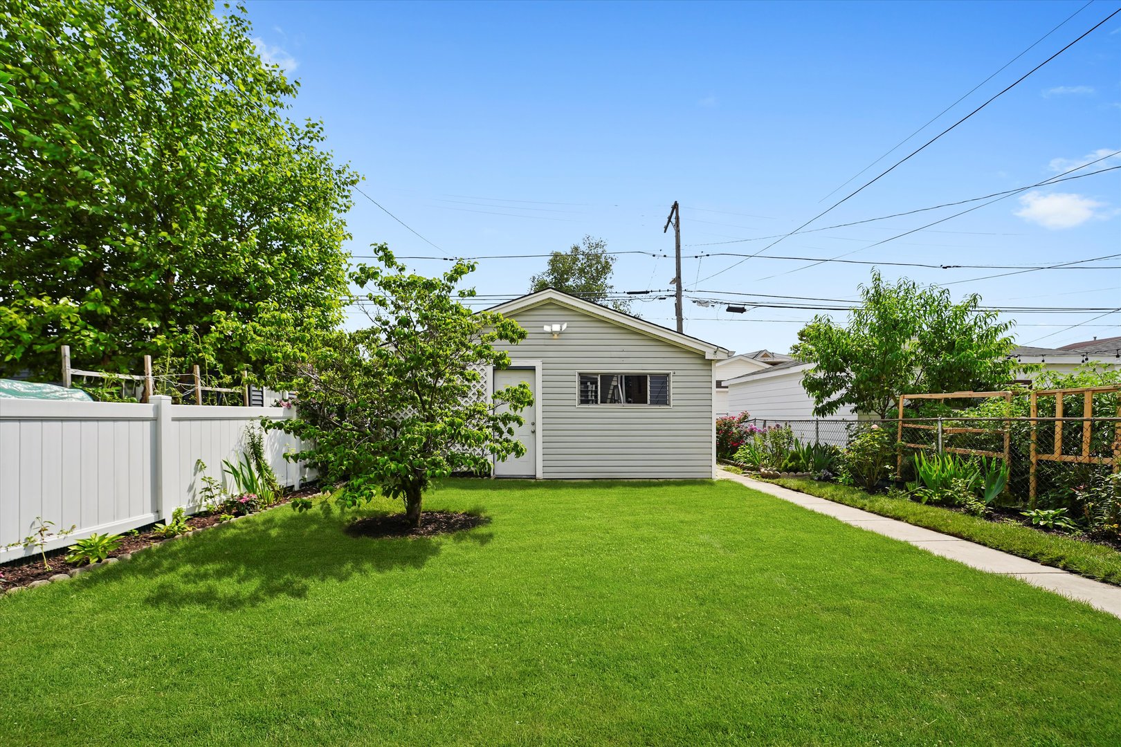 4119 N Meade Avenue, Chicago, IL 60634