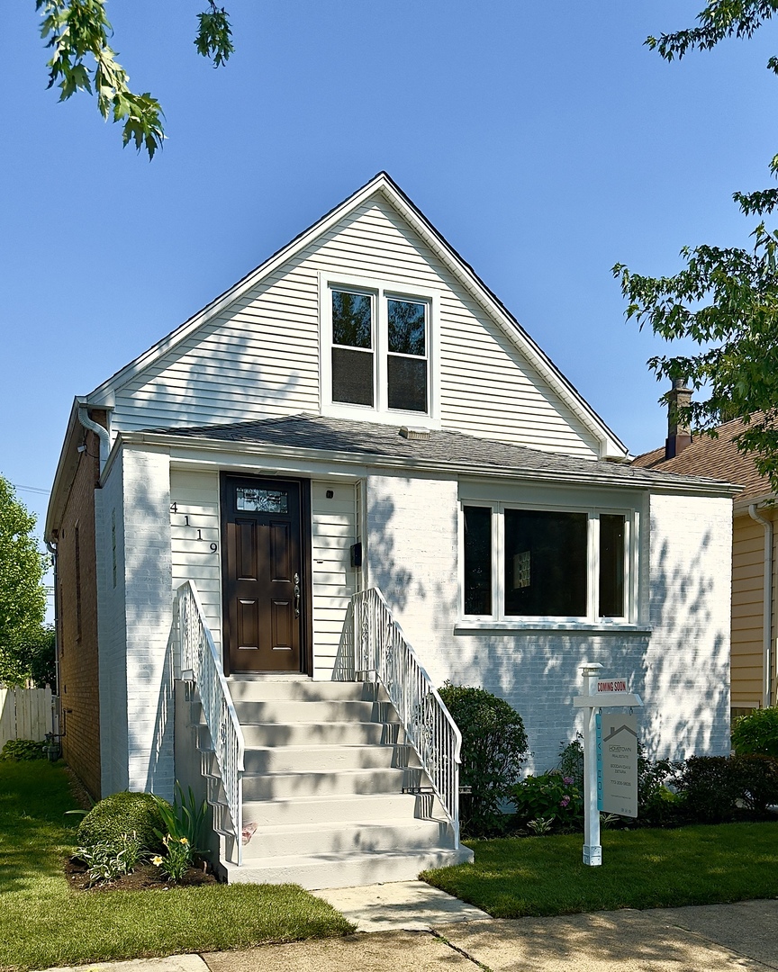 4119 N Meade Avenue, Chicago, IL 60634