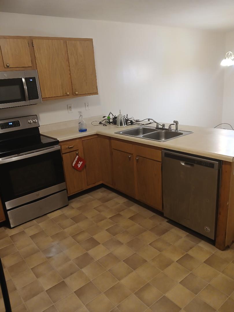 1405 E Edwards Street, Springfield, IL 62703