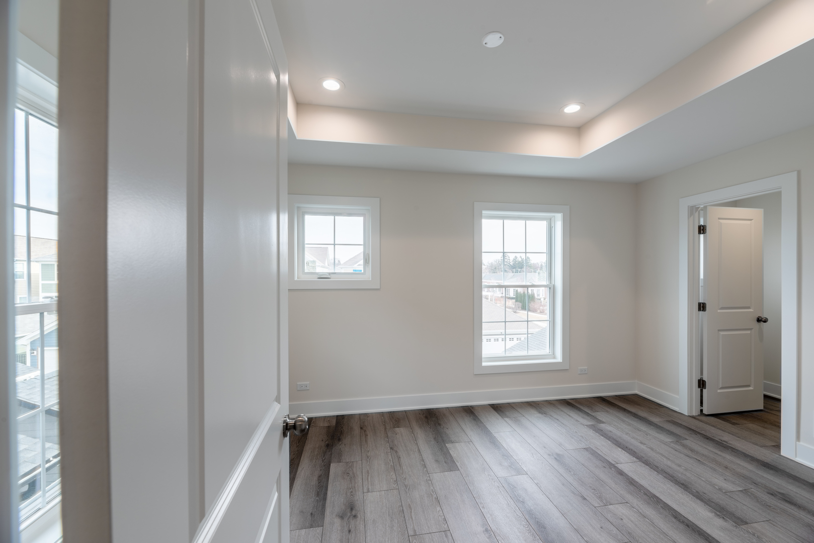 9 N Beverly Lane, Arlington Heights, IL 60004