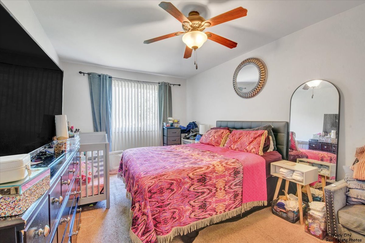 854 Cambridge Place #128C, Wheeling, IL 60090