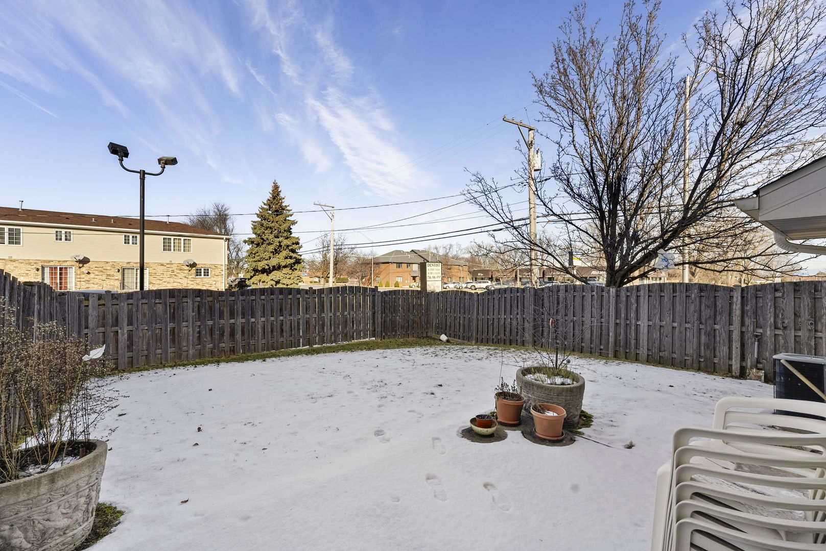 10024 S Roberts Road, Palos Hills, IL 60465