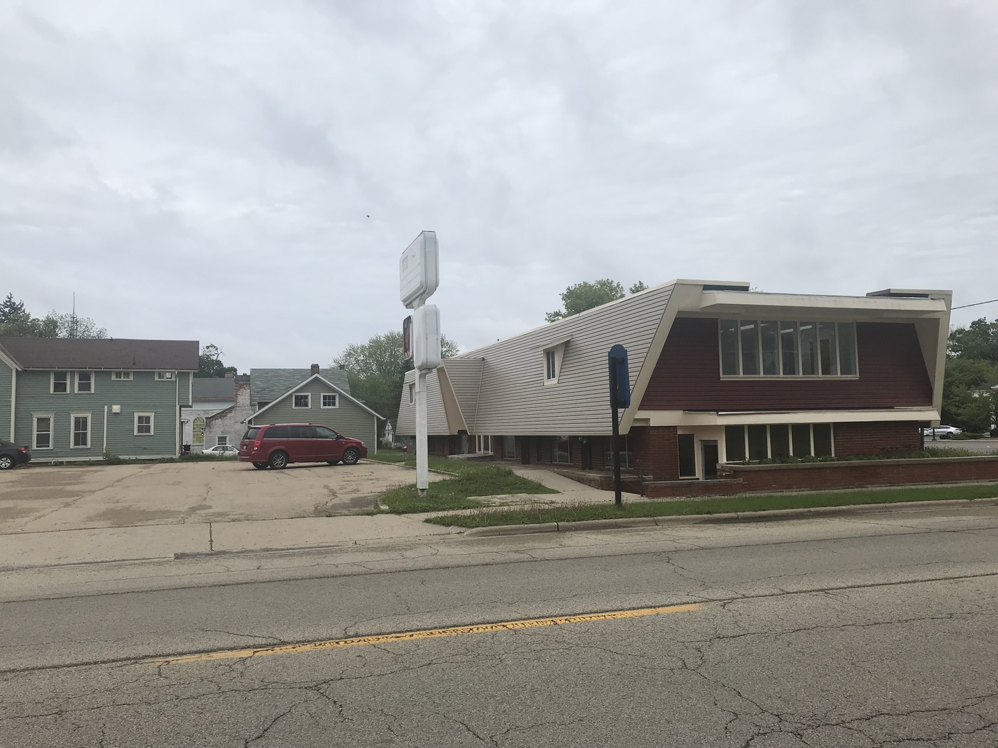 777 S Main Street #ALL, Princeton, IL 61356