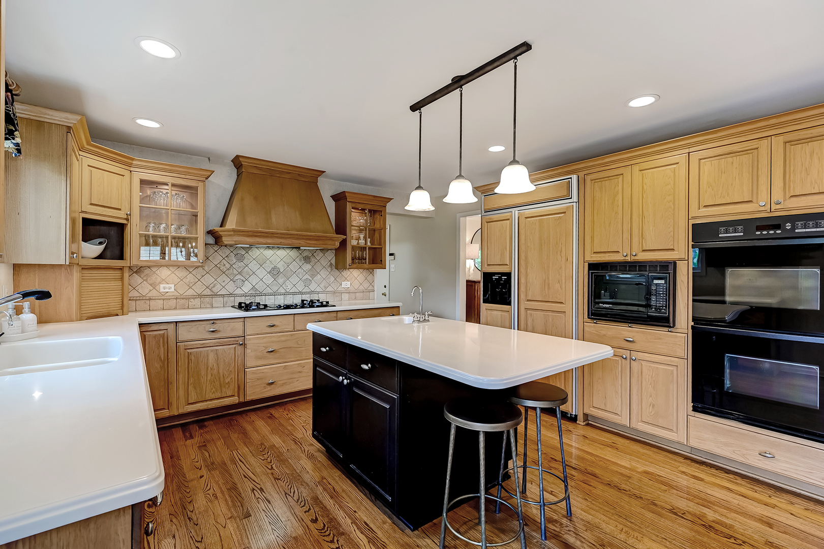 11516 Burr Oak Lane, Burr Ridge, IL 60527