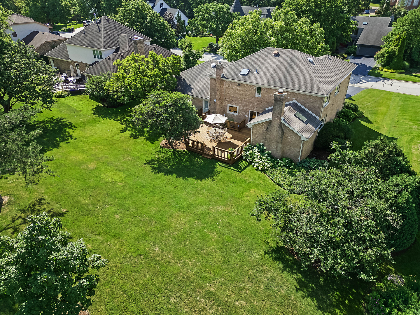 11516 Burr Oak Lane, Burr Ridge, IL 60527