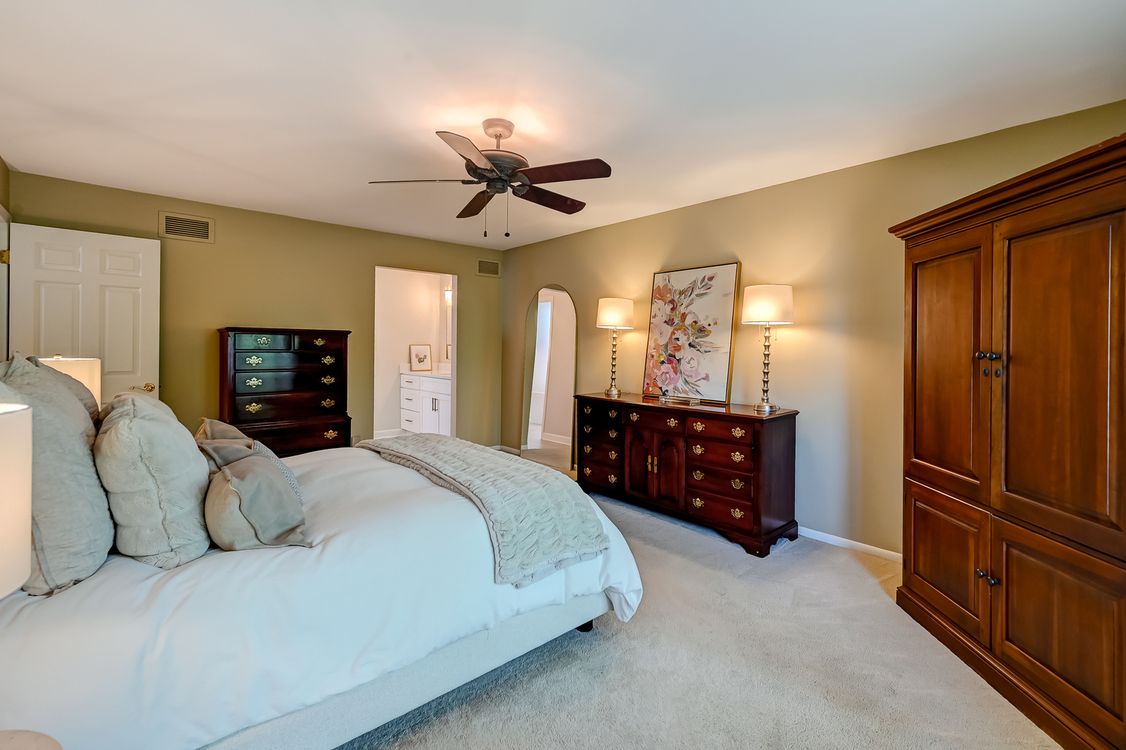 11516 Burr Oak Lane, Burr Ridge, IL 60527