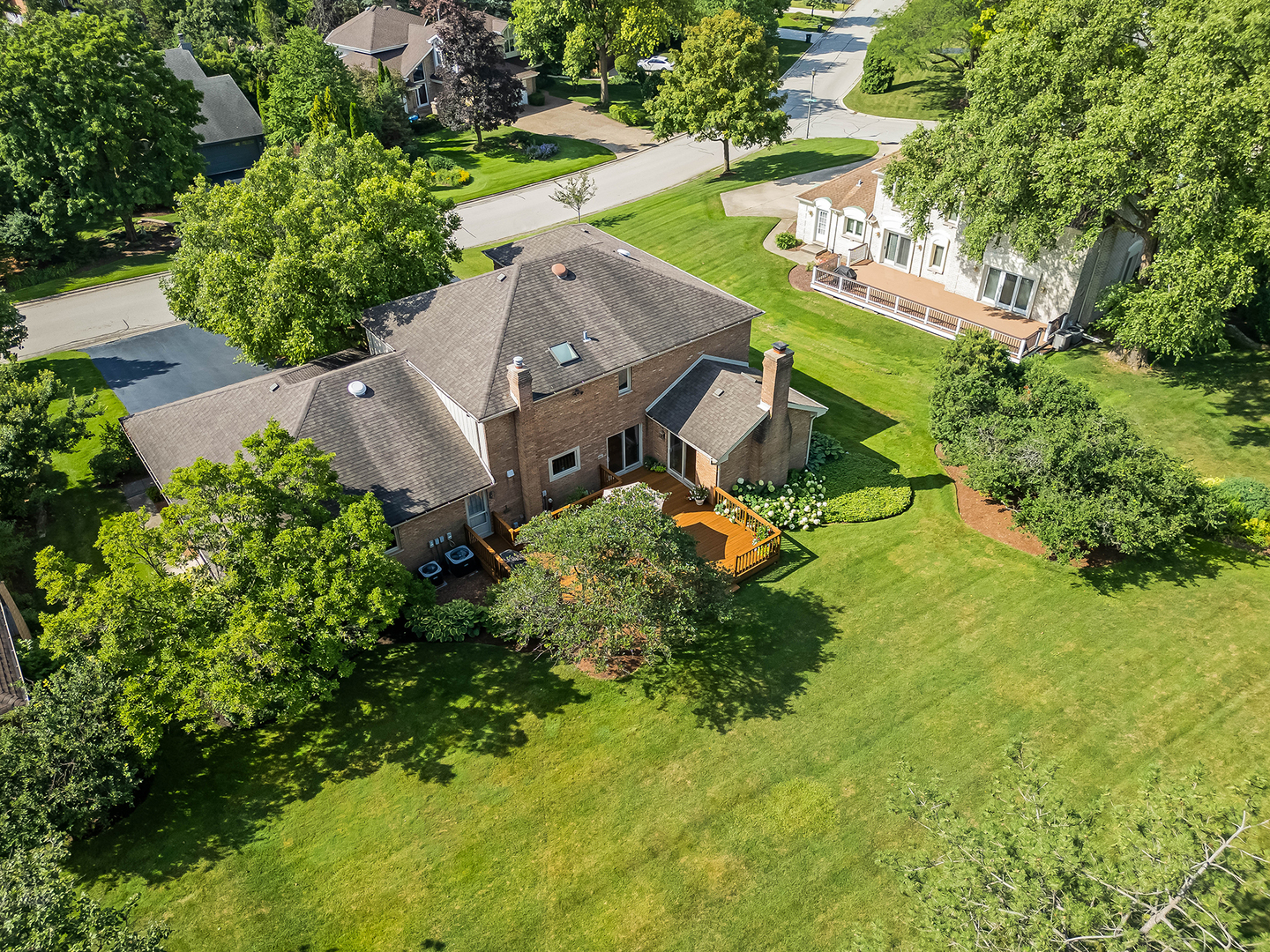 11516 Burr Oak Lane, Burr Ridge, IL 60527