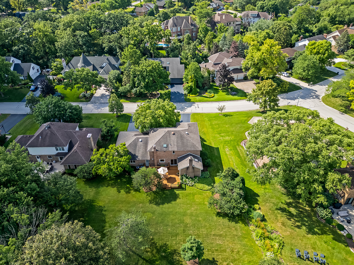 11516 Burr Oak Lane, Burr Ridge, IL 60527