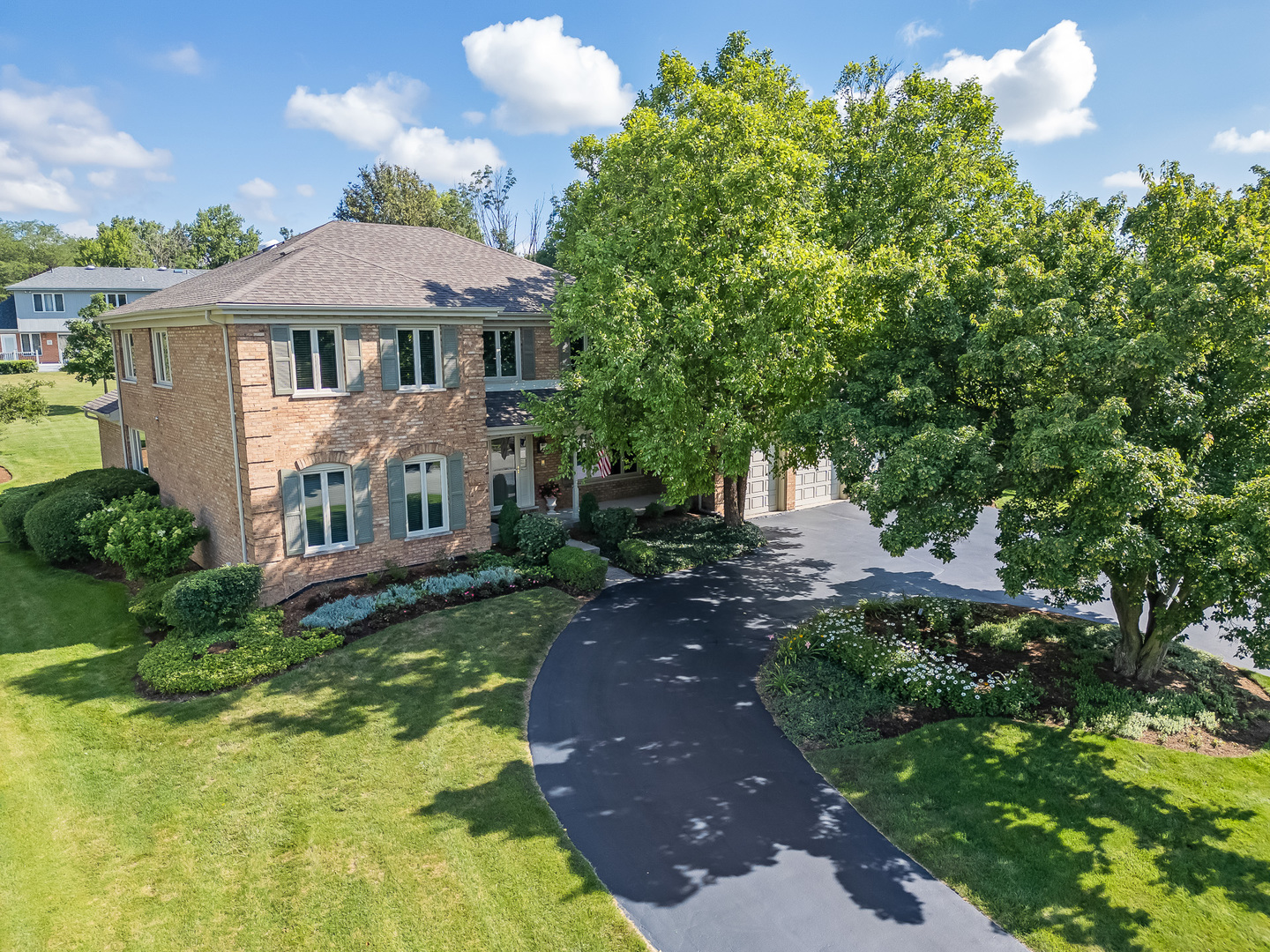 11516 Burr Oak Lane, Burr Ridge, IL 60527