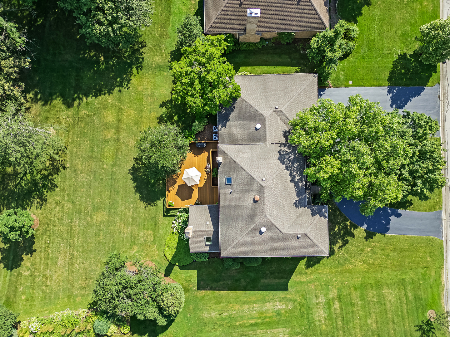 11516 Burr Oak Lane, Burr Ridge, IL 60527