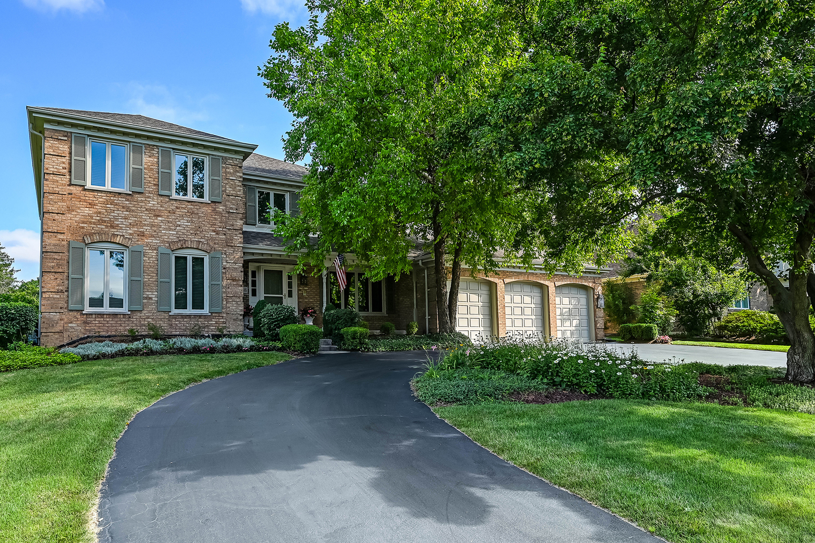 11516 Burr Oak Lane, Burr Ridge, IL 60527