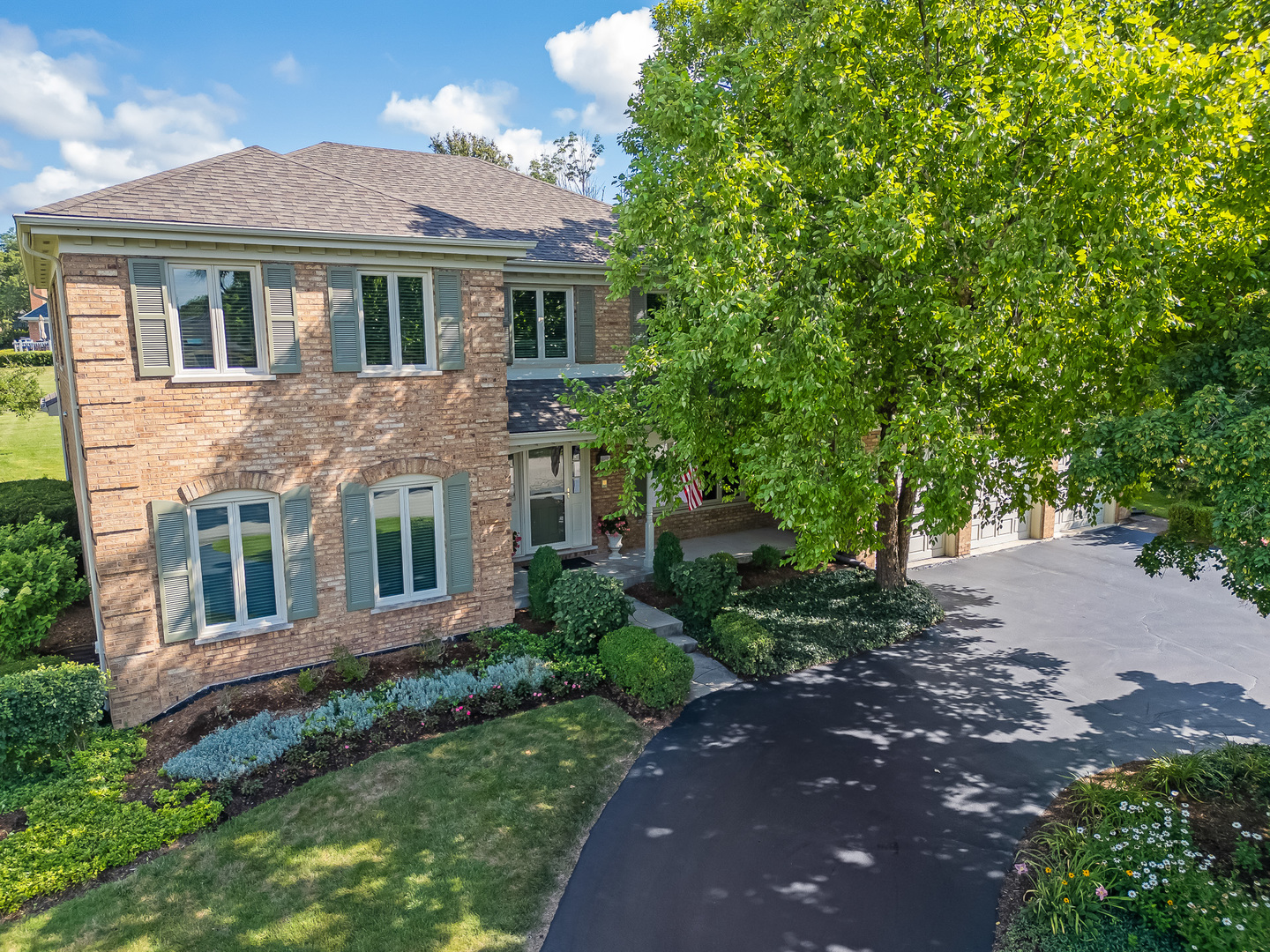 11516 Burr Oak Lane, Burr Ridge, IL 60527