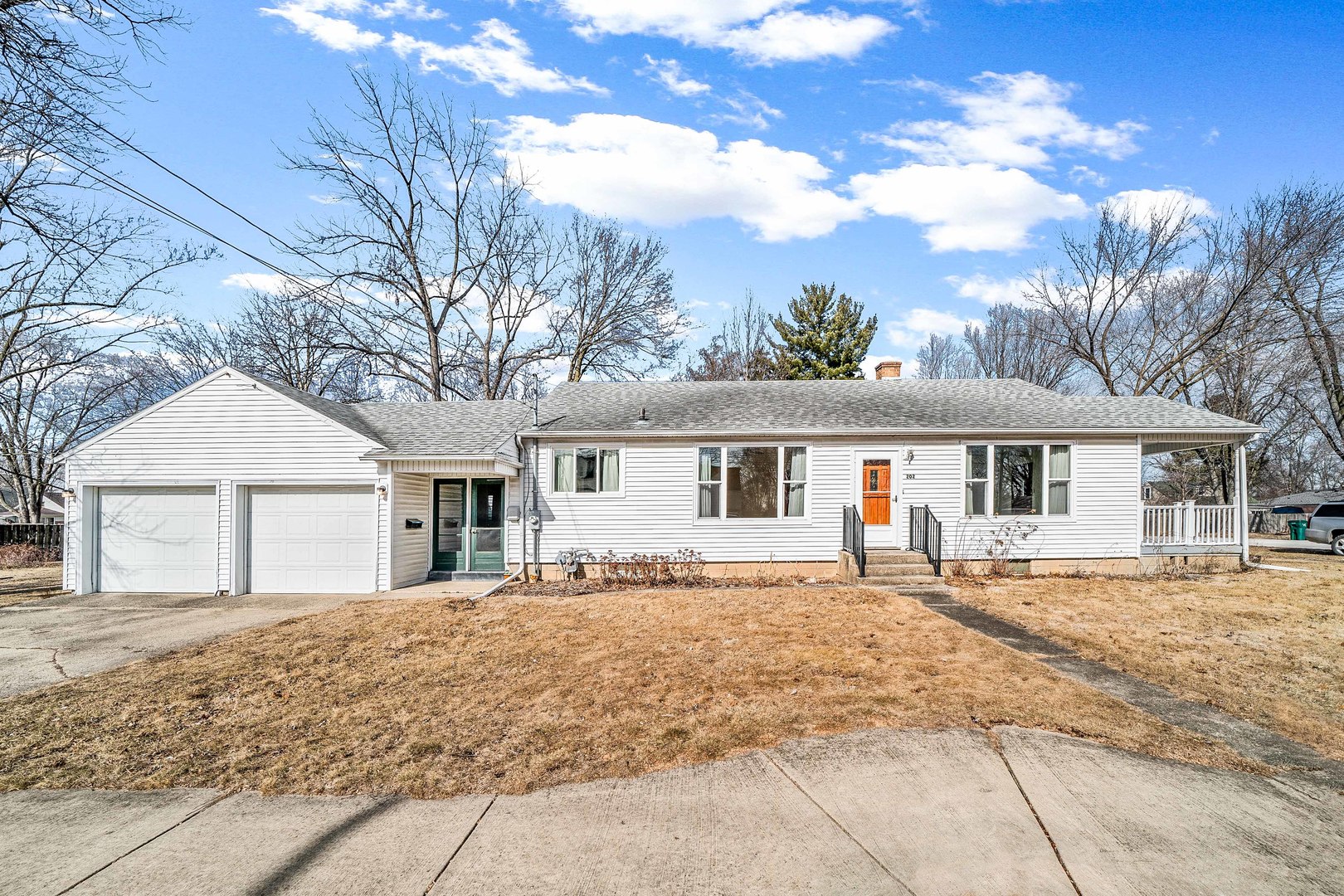 202 W Rock Street, Plano, IL 60545