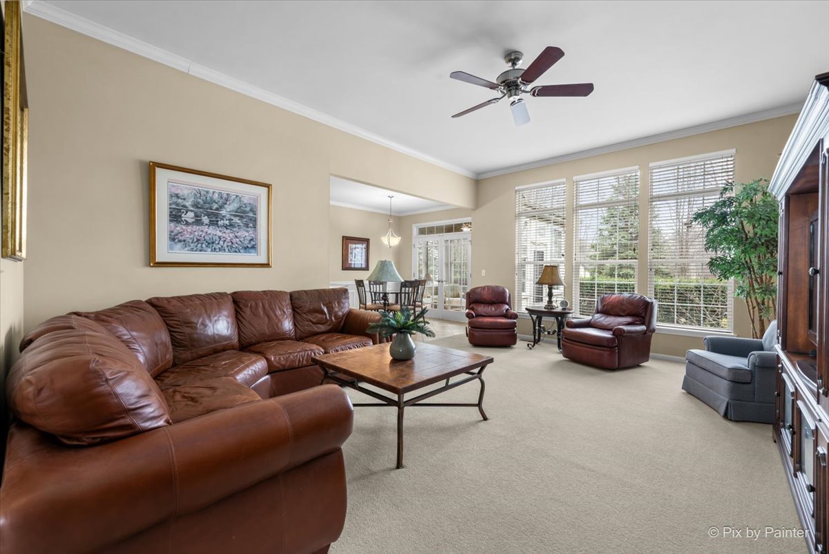 1603 Hoover Trail, McHenry, IL 60050