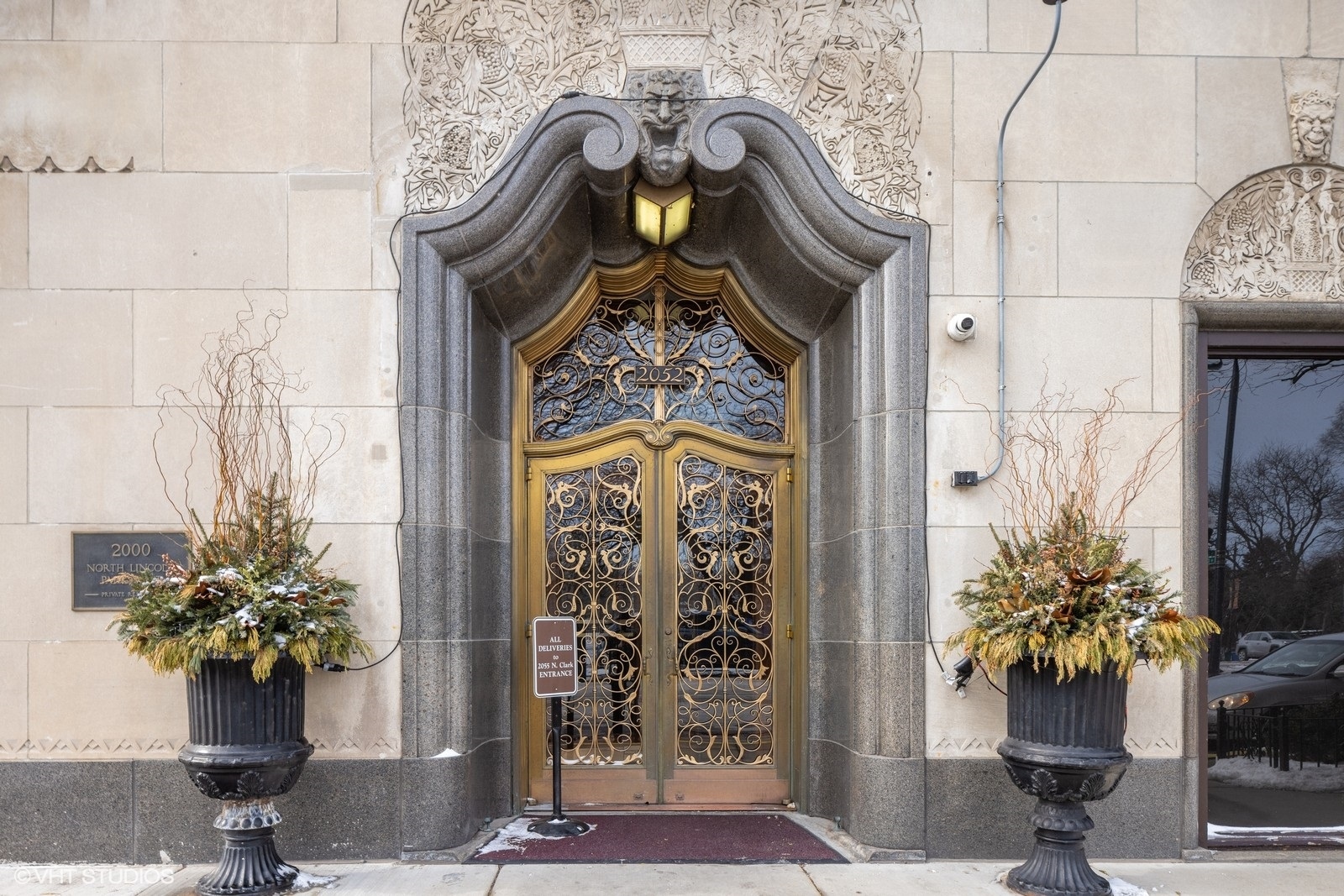 2000 N Lincoln Park West #1612, Chicago, IL 60614